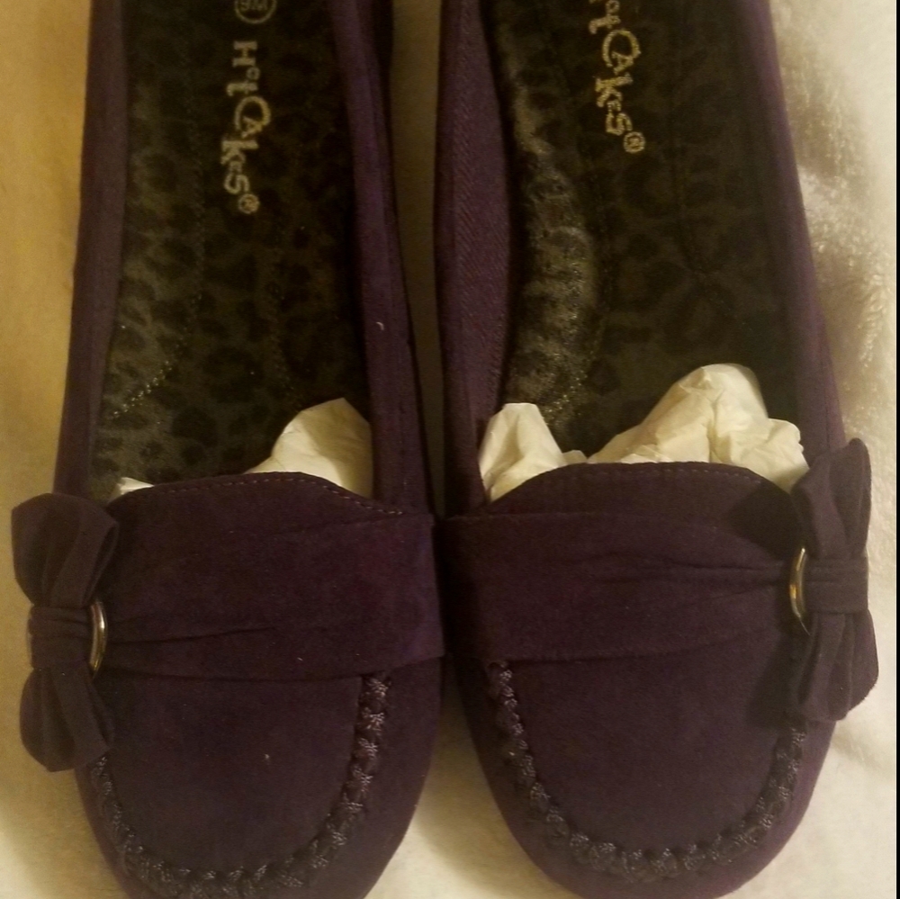Hotcakes Loafer Slip On. NIB